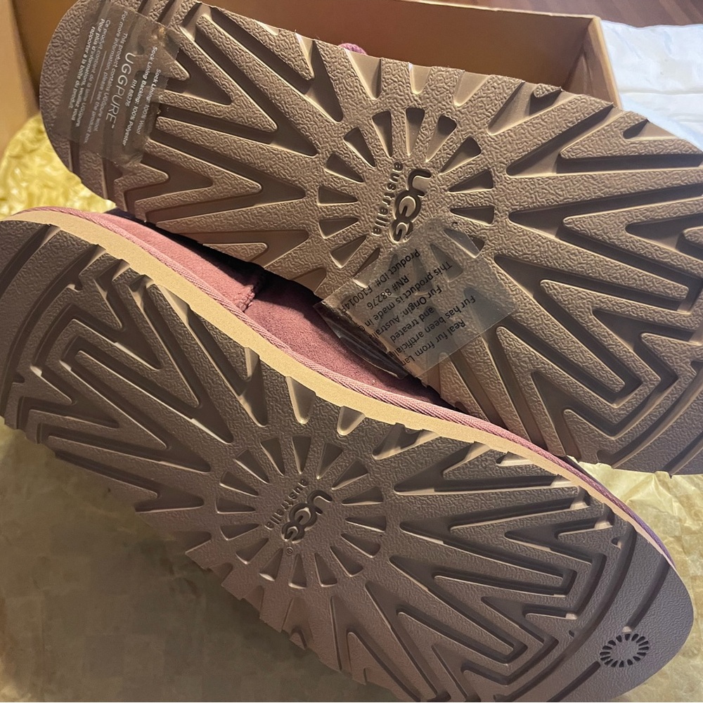 NEW Tall UGG boots Purple Sz 12 - Picture 4 of 9